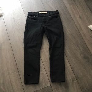 Only Worn Once! GAP Black Mid Waisted Jeans
